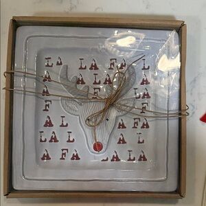 Mud Pie Red and White Holiday Decor Plate